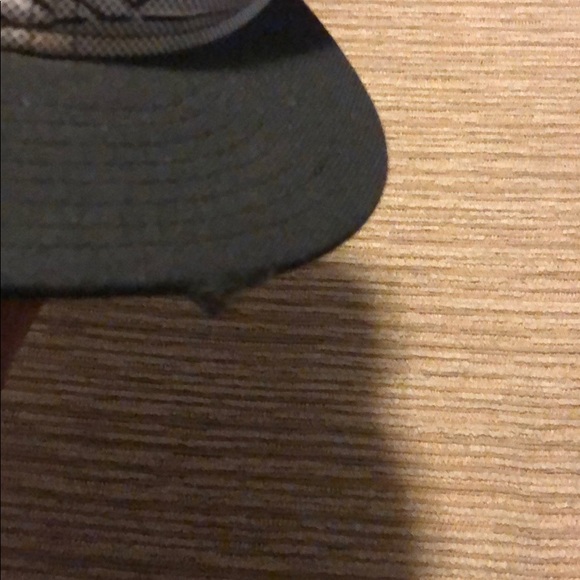 Hat - Picture 2 of 8